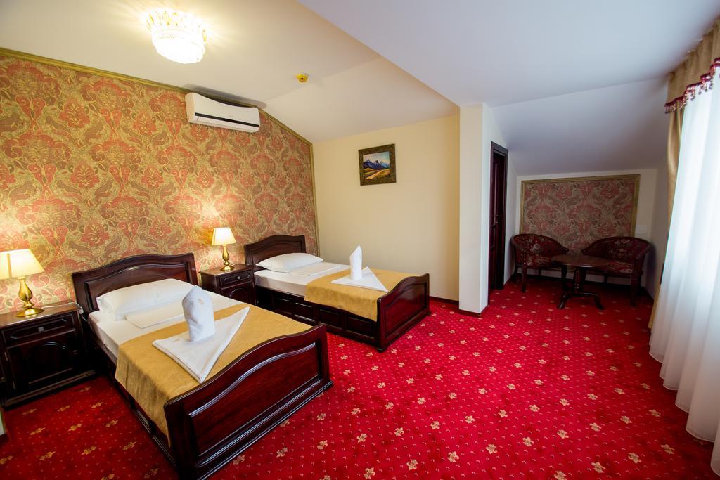 Pensiunea Oscar Hotel Focsani Room photo